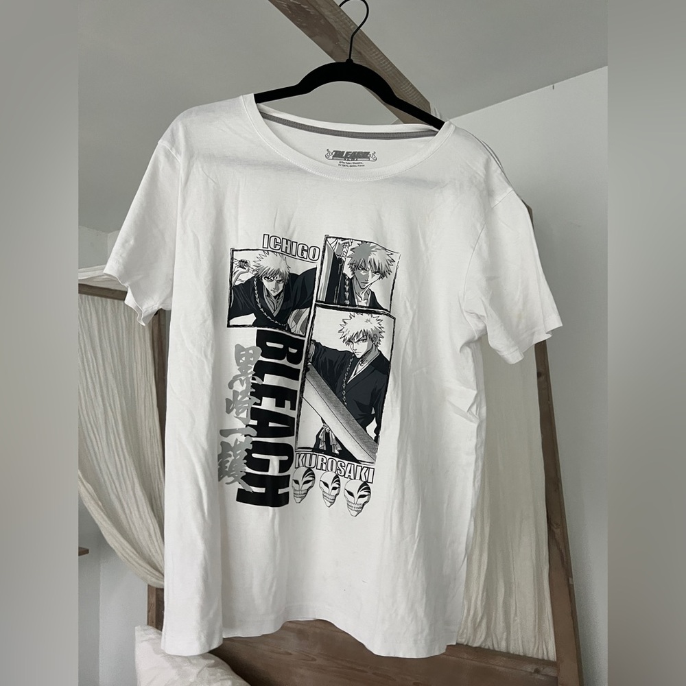 White and Black bleach Short Sleeve Tee